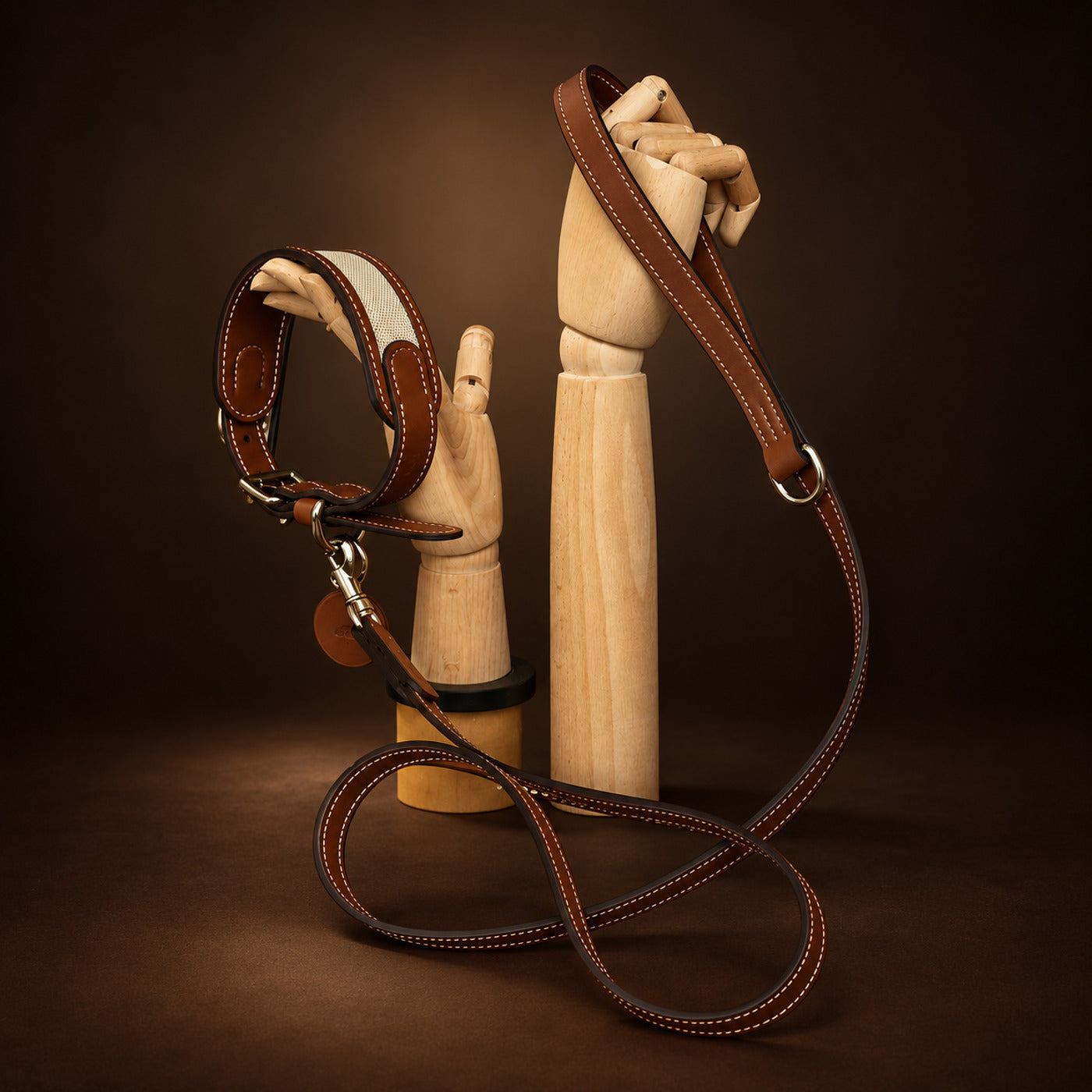 SAGE ÉTOUPE Handcrafted Dog Collar & Leash