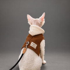 Sphynx-Katzengeschirr und Leinen-Set, hautfreundliches Denim-Westengeschirr für haarlose Katzen, leicht anzuziehendes Hoodie-Katzengeschirr mit integrierter Leine
