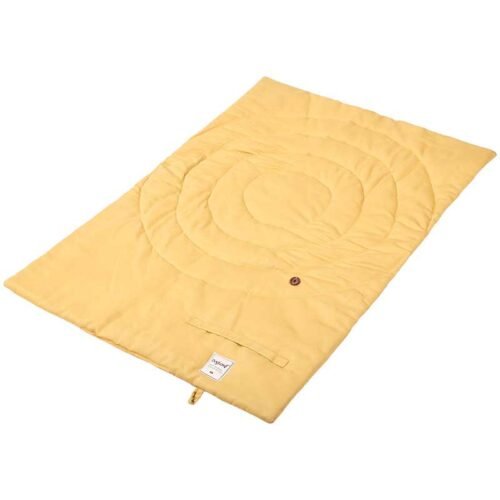 Waterproof-Dog-Mat-Yellow Dog Travel Mat – Splash-Proof Foldable Blanket for Dogs & Cats