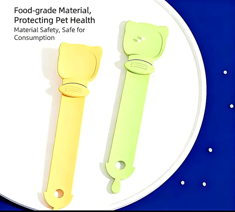 food-grade-cat-treat-spoon 2-Pack Cat Treat Feeding Spoon | One-Hand Squeeze Lickable Treat Dispenser